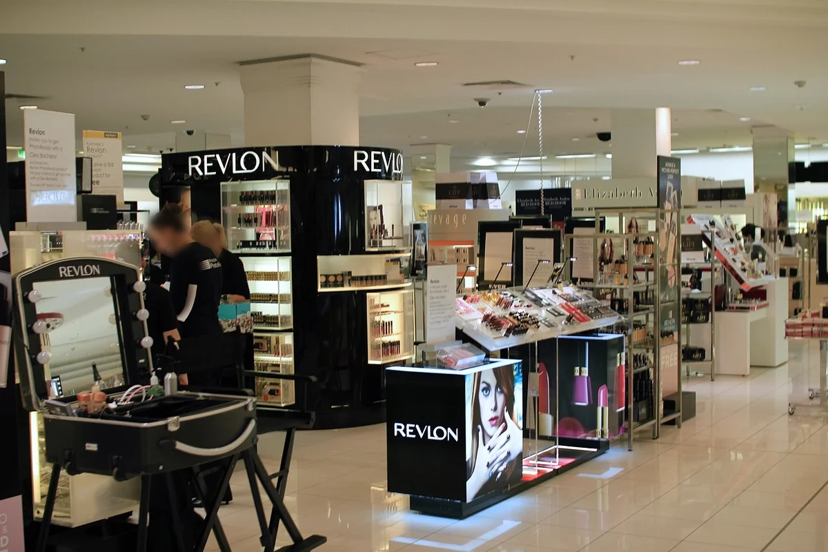 Vente personnel L'Oréal : jusqu'à -70% sur vos cosmétiques en 2026