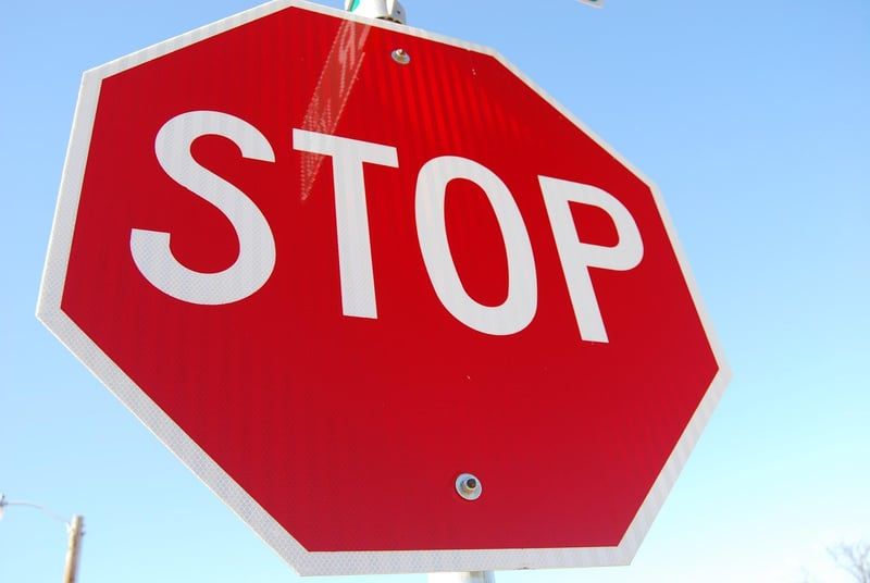 panneau stop