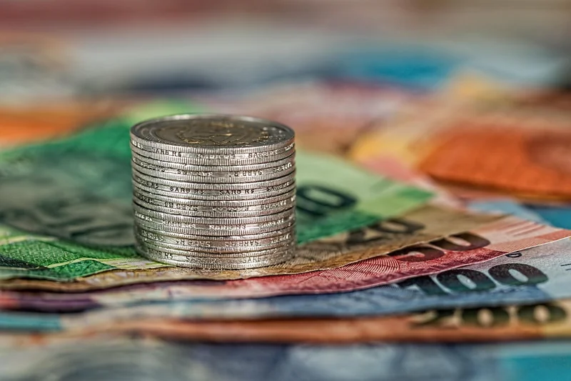 Le coût réel d'un transfert Western Union : frais + taux de change