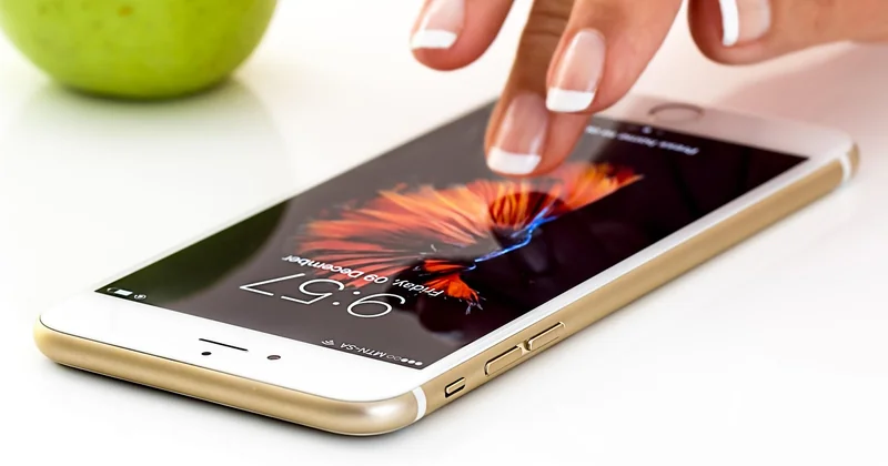 L'accès depuis votre téléphone : mission possible, mais à quel prix ?