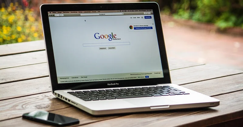 Plateforme freelance ou site personnel : faut-il choisir ?
